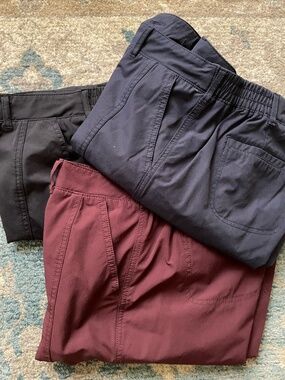 Lot of 3 Kirkland Signature Ladies Travel Pants Elastic Waistband Ankle